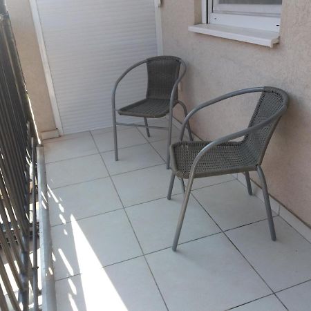 Daniris Apartman Нови Сад Екстериор снимка