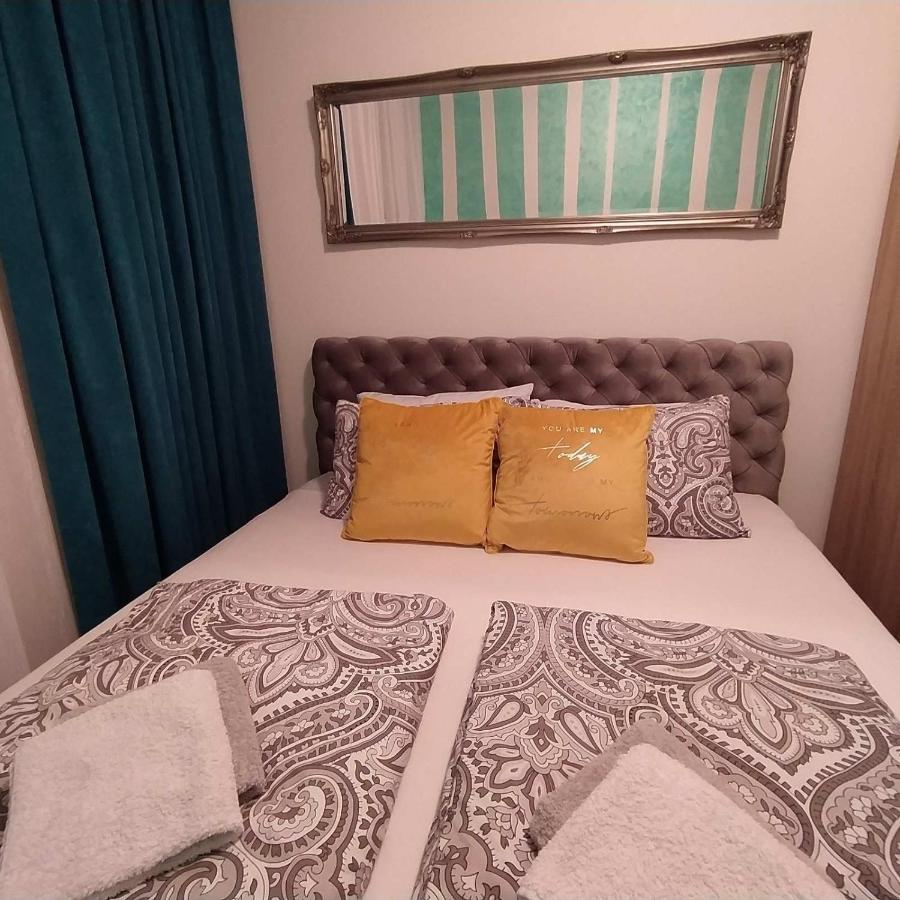 Daniris Apartman Нови Сад Екстериор снимка